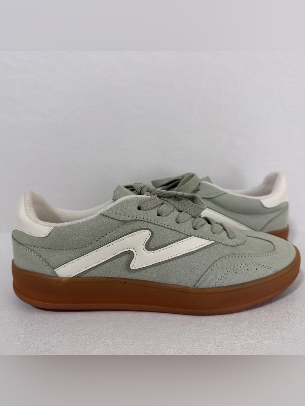 Madden Girl Sage Suede Low-Top Sneakers with Gum Sole
